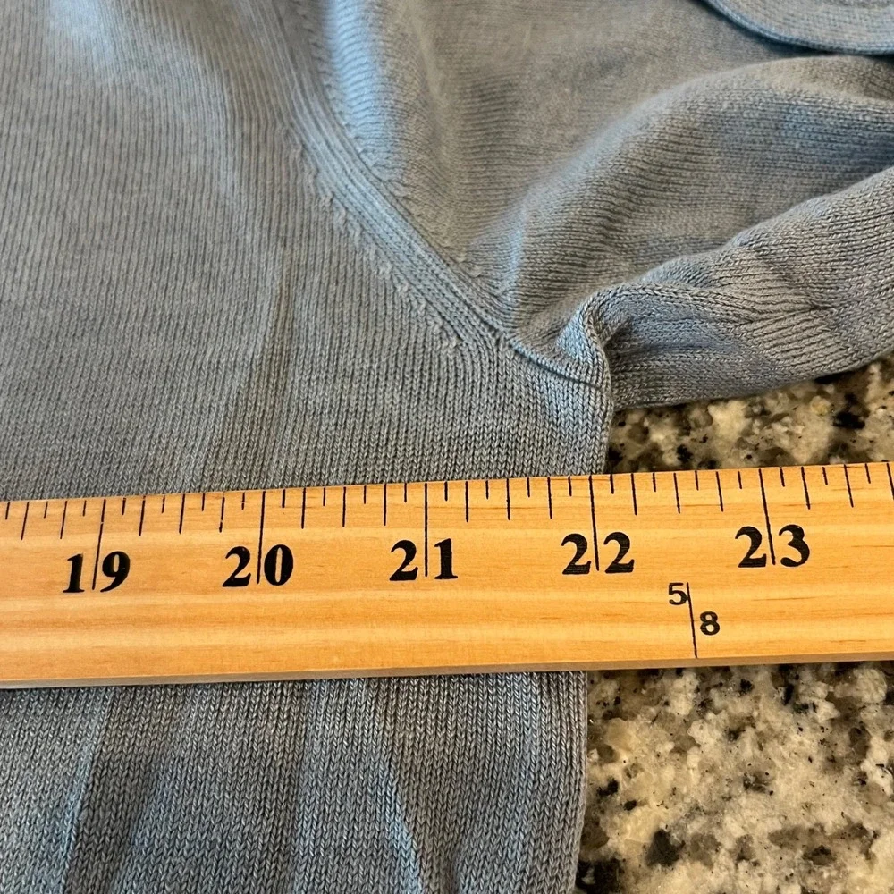 Banana Republic Silk Cashmere Long Sleeve V-Neck Sweater Mens Large Bluish Gray‎